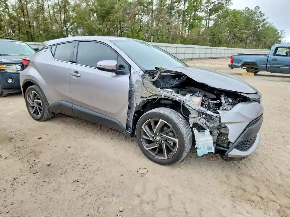 NMTKHMBX7LR107047 2020 TOYOTA C-HR-3