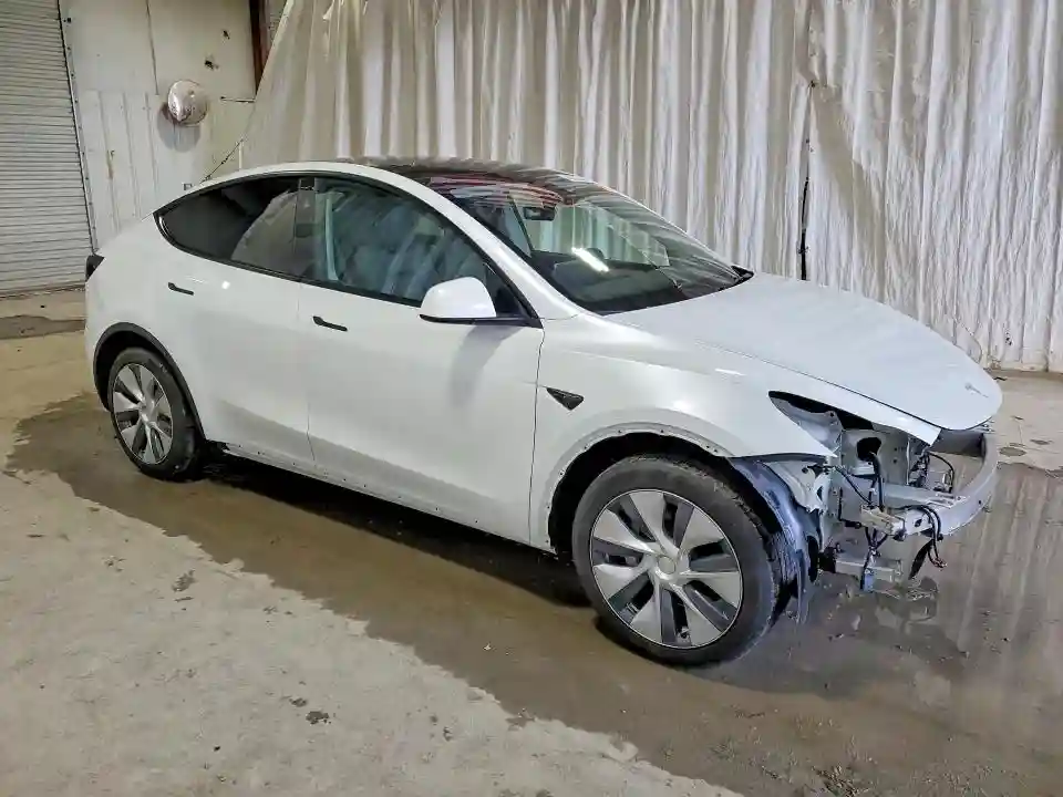 7SAYGDEE2PA181429 2023 TESLA MODEL Y-3
