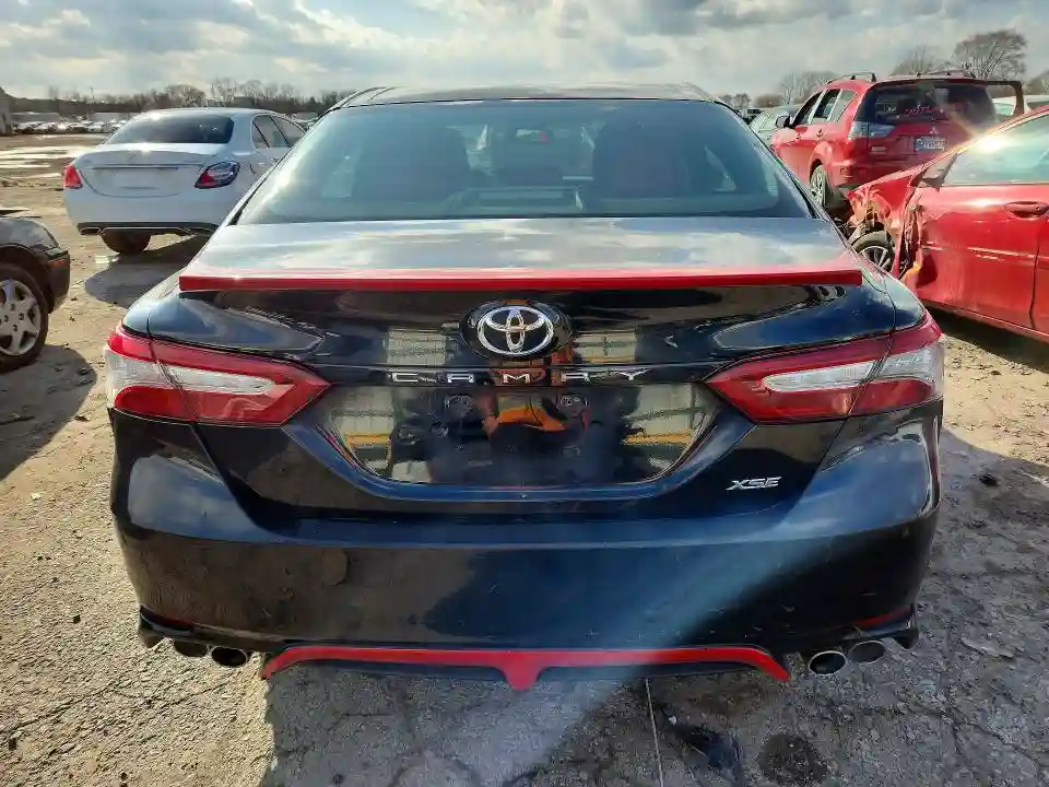 4T1B61HK2JU109942 2018 TOYOTA CAMRY-5