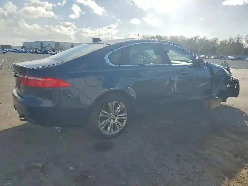 SAJBD4BV3GCY20659 2016 JAGUAR XF-2