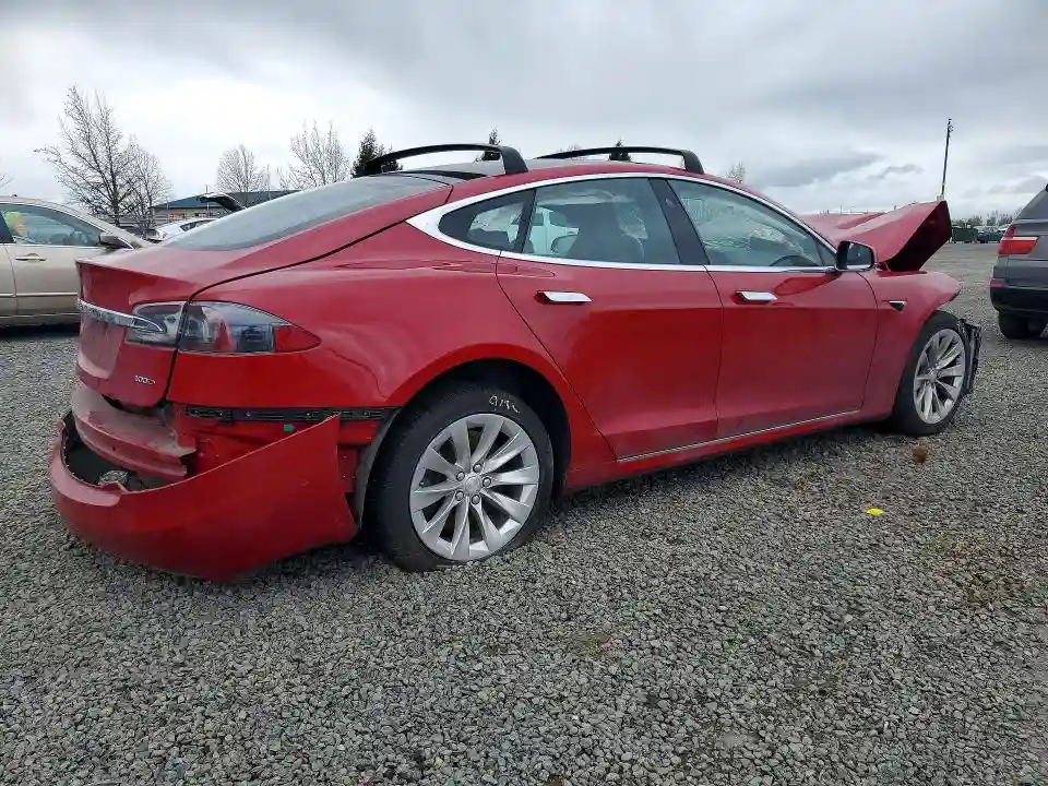 5YJSA1E25JF259849 2018 TESLA MODEL S-2
