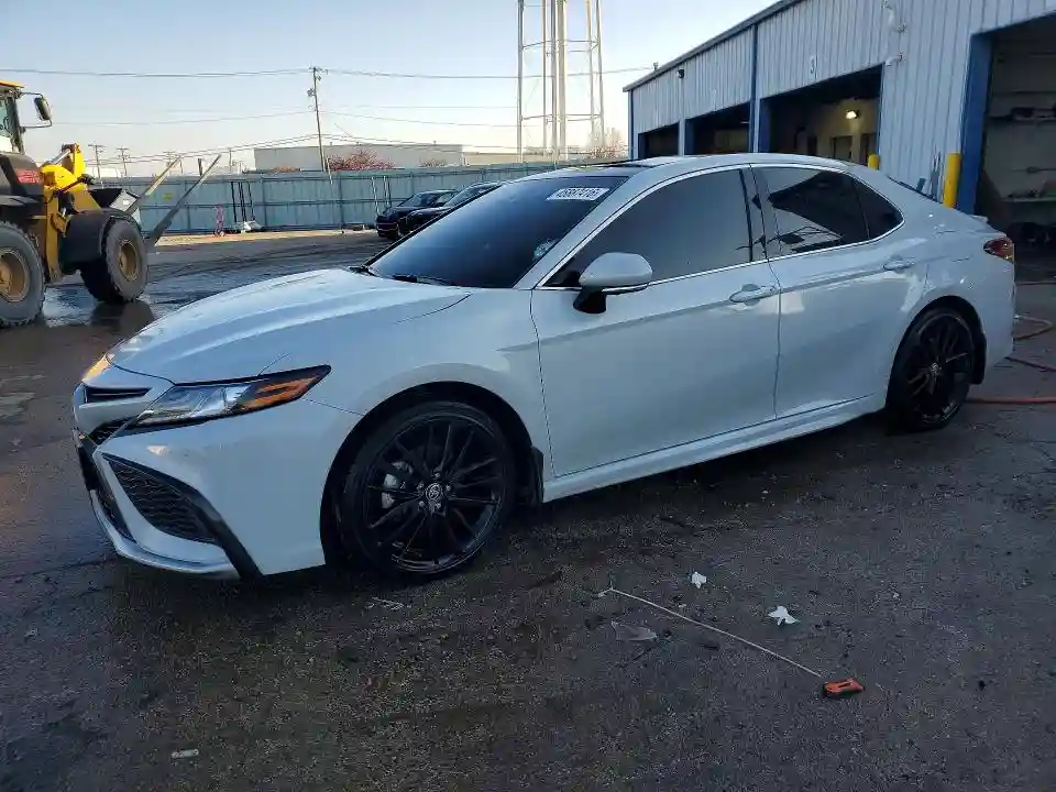 4T1KZ1AK9RU103164 2024 TOYOTA CAMRY-0