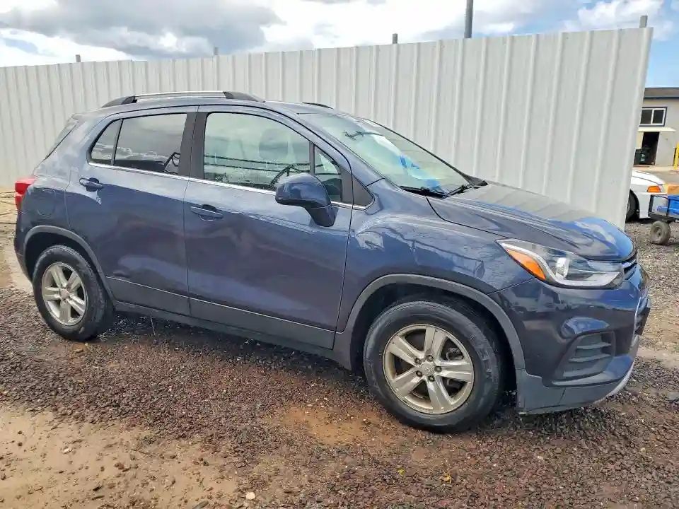 3GNCJLSB2KL115870 2019 CHEVROLET TRAX-3