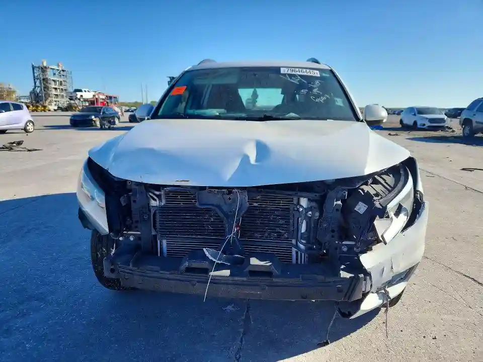 WVGAV7AX3FW542995 2015 VOLKSWAGEN TIGUAN-4