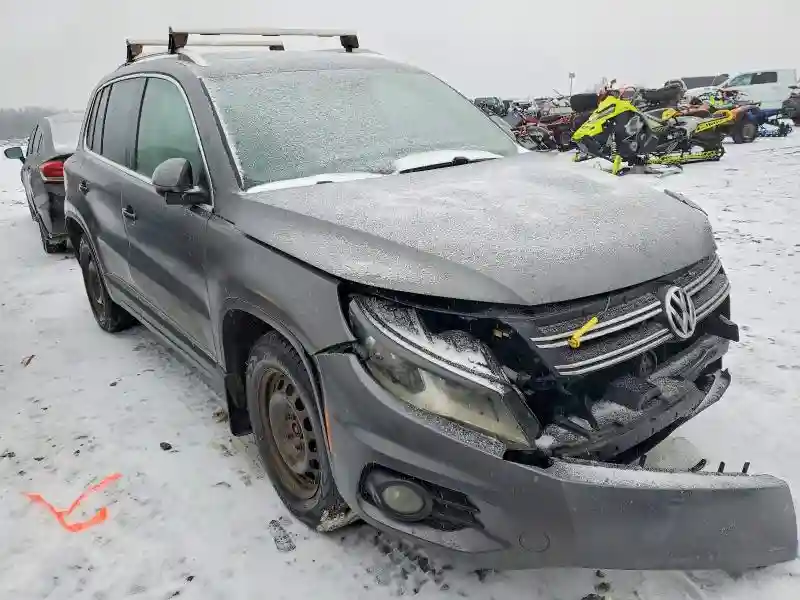 WVGJV7AX2FW521927 2015 VOLKSWAGEN TIGUAN-3