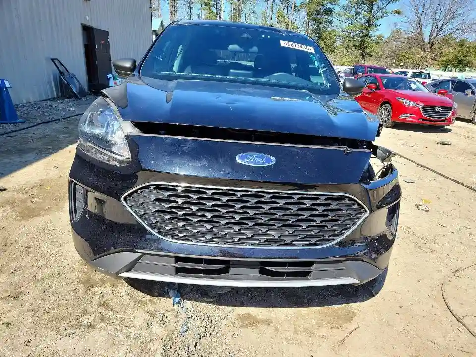 1FMCU0G65NUB48636 2022 FORD ESCAPE-4
