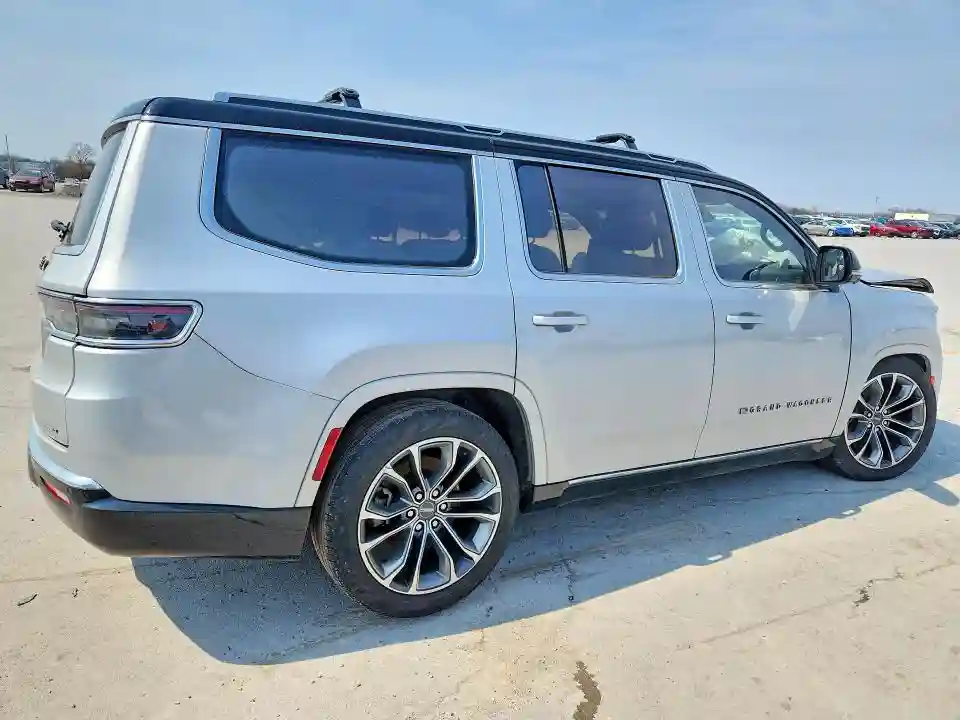 1C4SJVGP4PS579367 2023 JEEP GRAND WAGO-2