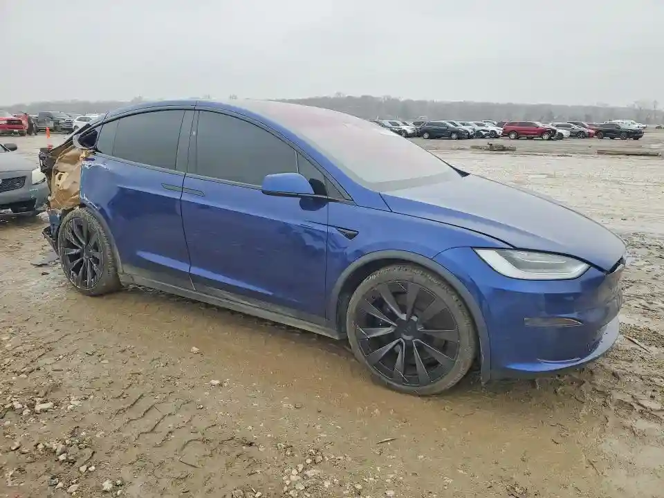 7SAXCBE56NF331375 2022 TESLA MODEL X-3