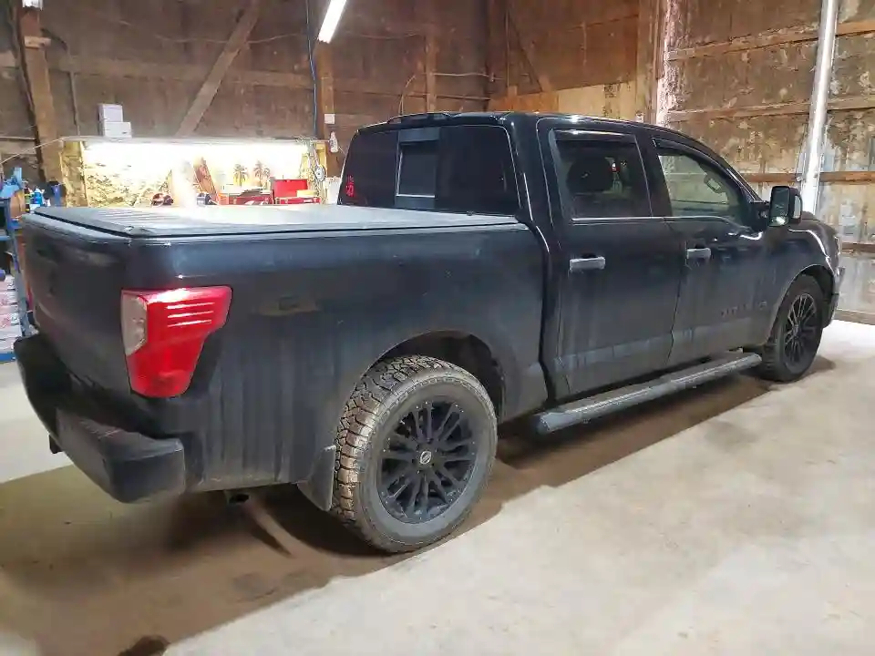 1N6AA1E56JN548758 2018 NISSAN TITAN-2