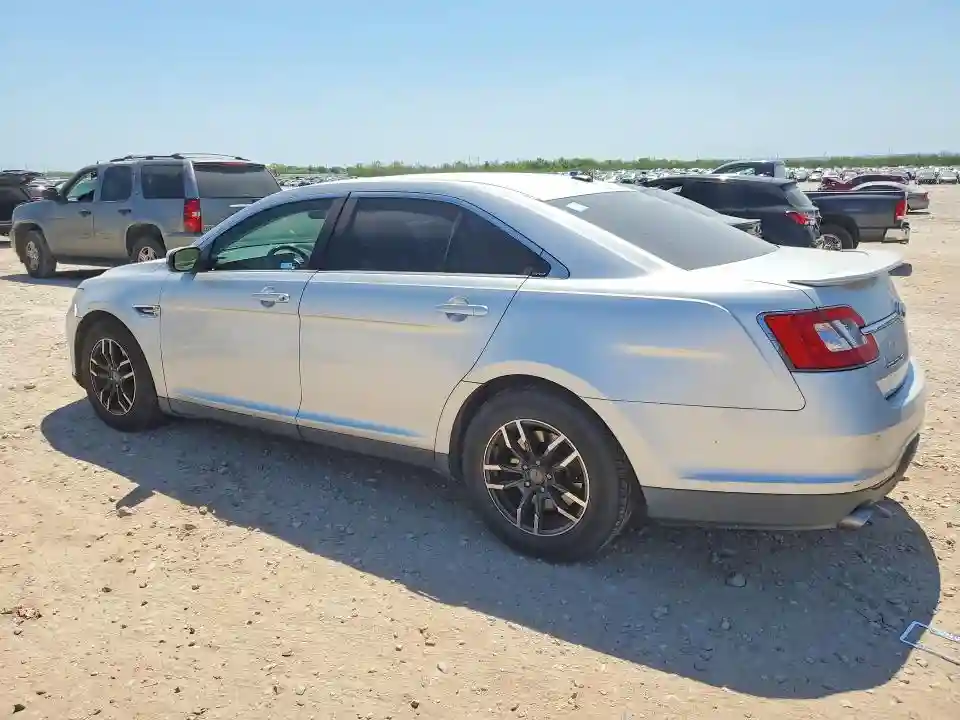 1FAHP2KT5AG118075 2010 FORD TAURUS-1