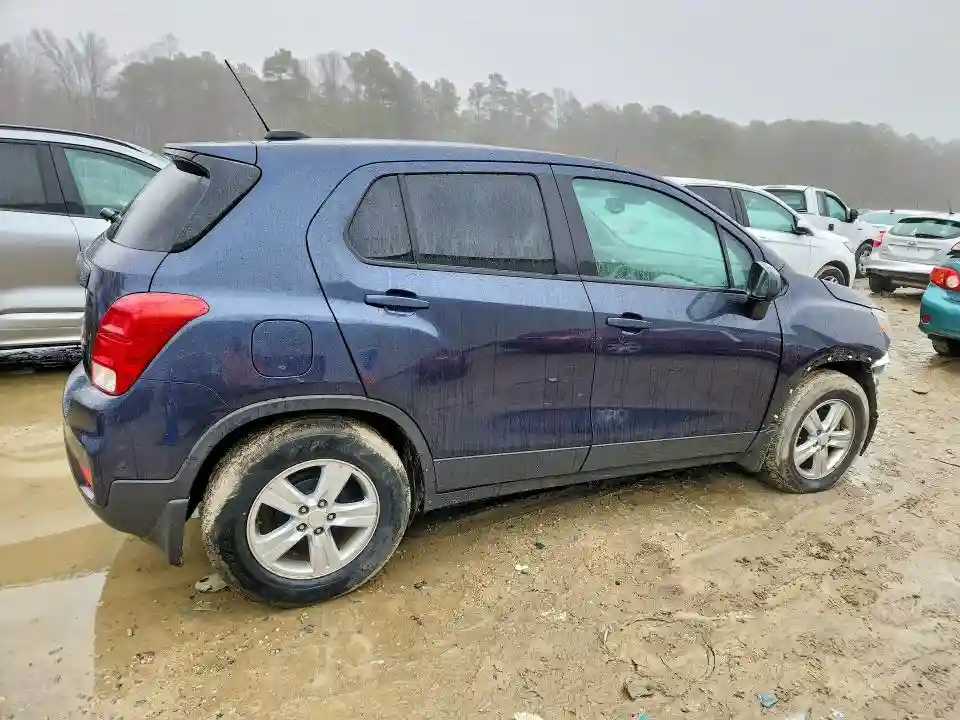 3GNCJKSB2KL260482 2019 CHEVROLET TRAX-2