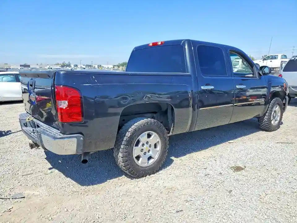 3GCRCREA9AG127170 2010 CHEVROLET ALL MODELS-2