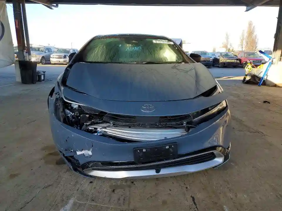JTDACACU0P3006146 2023 TOYOTA PRIUS PRIME-4