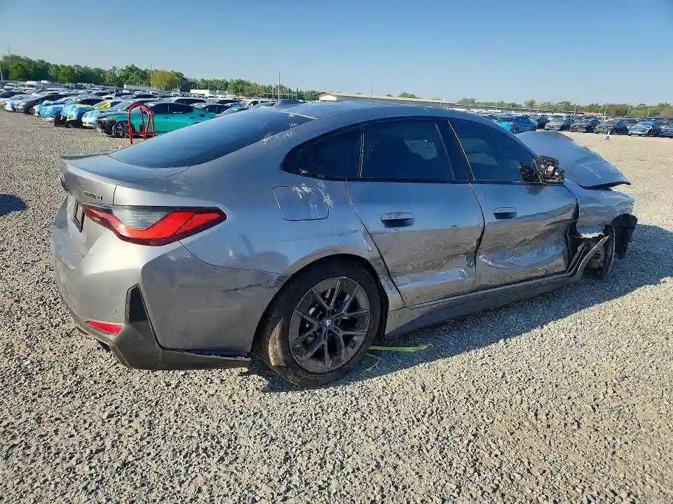 WBY73AW09PFP78676 2023 BMW I4 EDRIVE-2