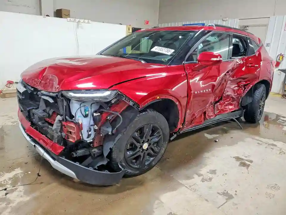 3GNKBHR47NS166496 2022 CHEVROLET BLAZER-0