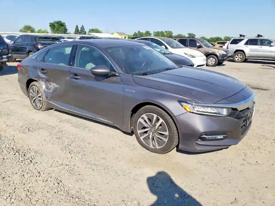1HGCV3F5XJA009661 2018 HONDA ACCORD-3