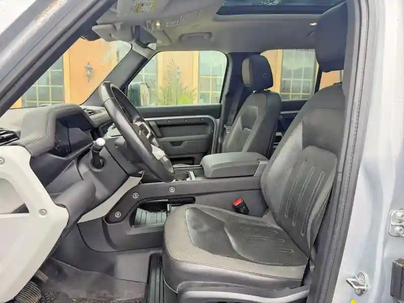 SALE17EUXL2017008 2020 LAND ROVER DEFENDER-5