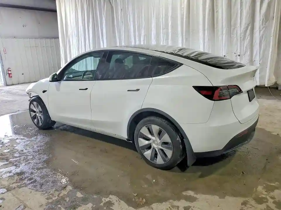 7SAYGDEE2PA181429 2023 TESLA MODEL Y-1
