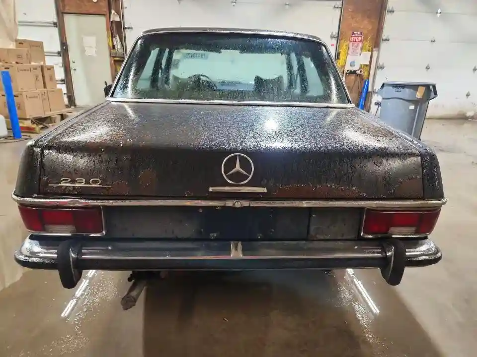 114015100304449 1971 MERCEDES-BENZ 230-CLASS-5