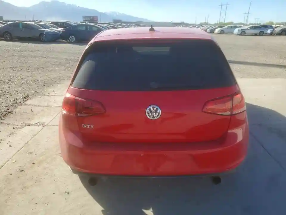 3VW4T7AU4FM044315 2015 VOLKSWAGEN GTI-5