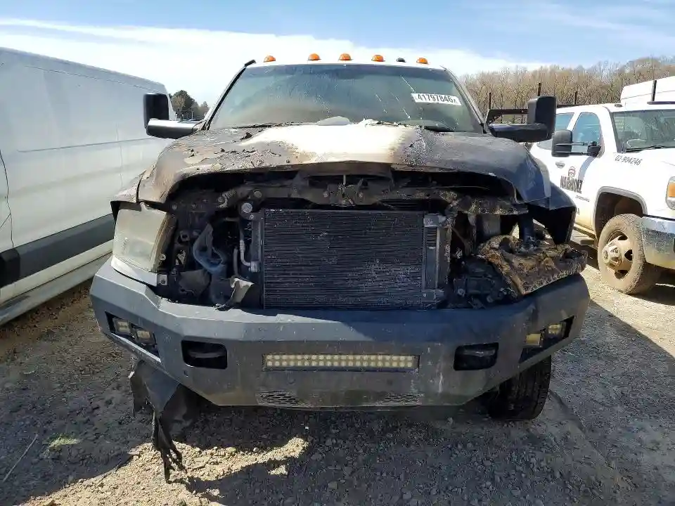3C63RRGL5EG245667 2014 RAM 3500-4