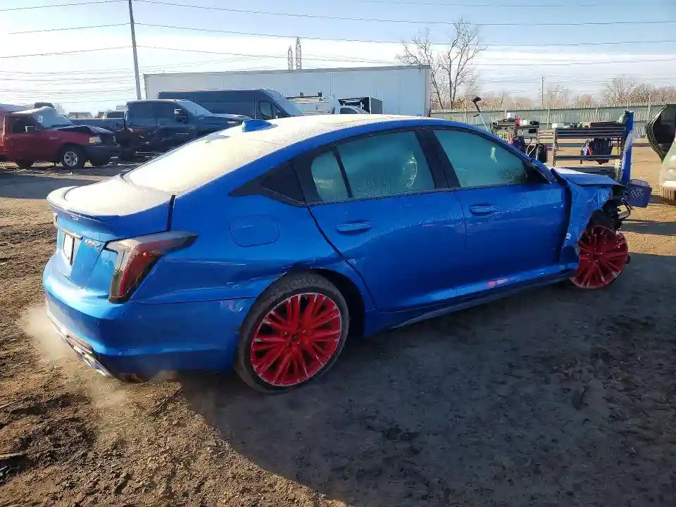 1G6DR5RW8R0132211 2024 CADILLAC CT5-2