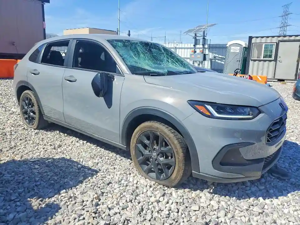 3CZRZ1H55PM700231 2023 HONDA HR-V-3