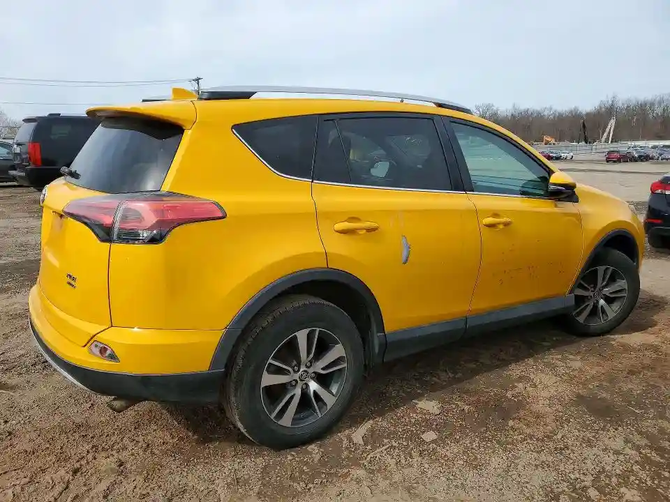 2T3RFREV3GW478286 2016 TOYOTA RAV4-2