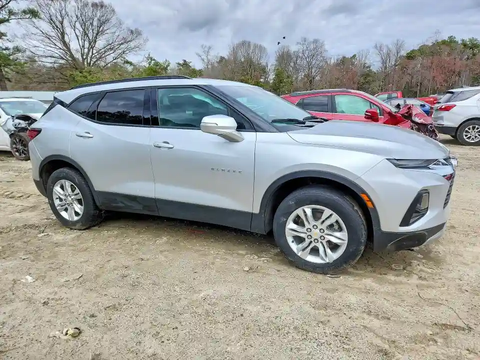 3GNKBHR43NS173848 2022 CHEVROLET BLAZER-3