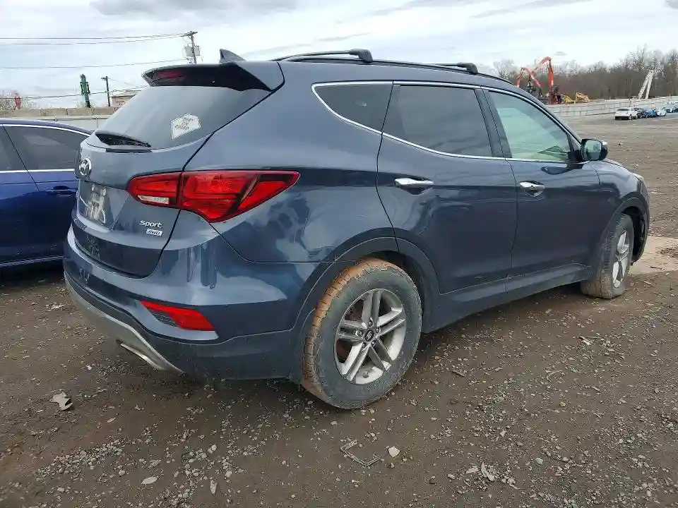 5XYZUDLB3JG523024 2018 HYUNDAI SANTA FE-2
