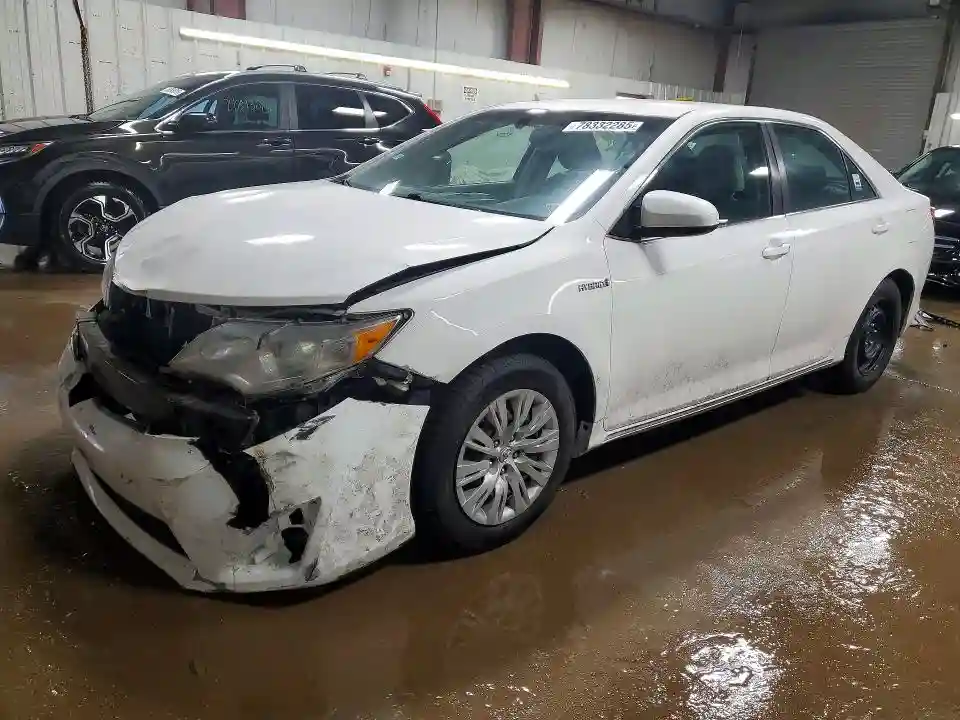 4T1BD1FK7EU114925 2014 TOYOTA CAMRY SOLA-0