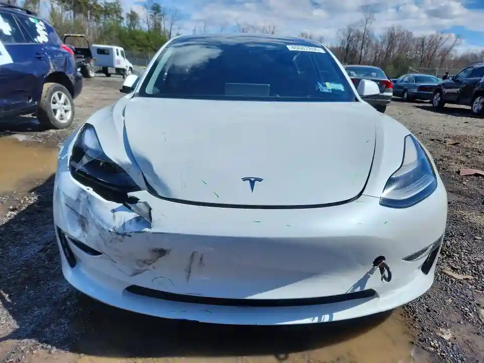 5YJ3E1EB8MF060954 2021 TESLA MODEL 3-4