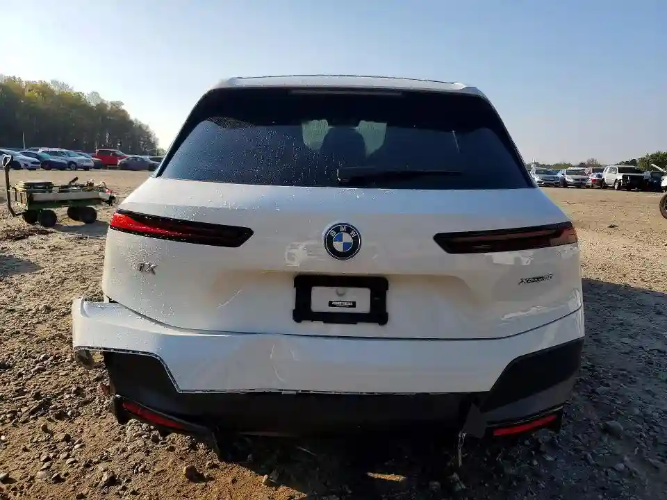 WB523CF06PCM41127 2023 BMW ALL OTHER-5