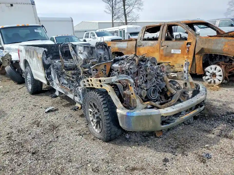 1FTRF3BT4NEF16189 2022 FORD F350-3