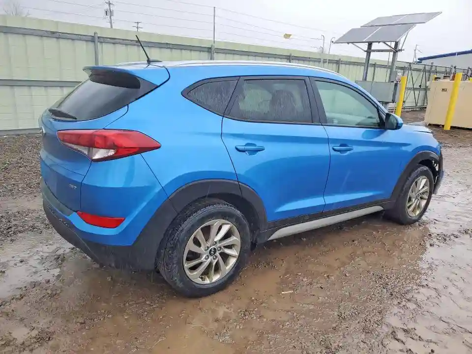 KM8J3CA45HU496105 2017 HYUNDAI TUCSON-2