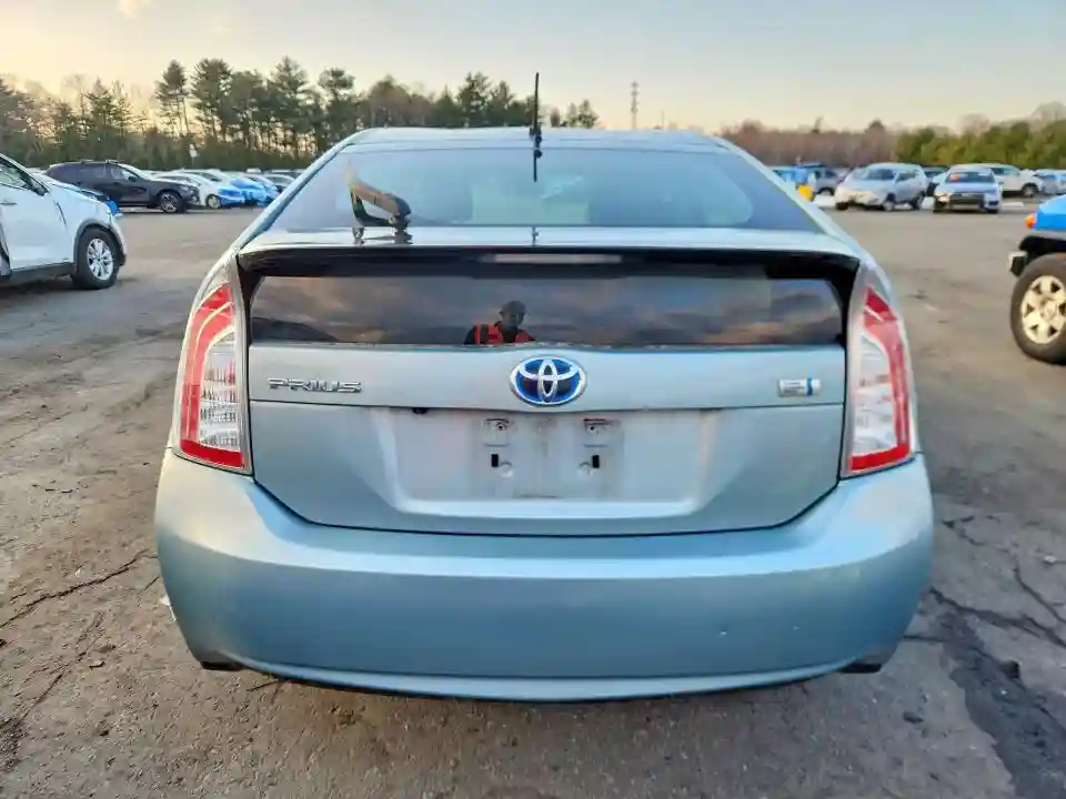JTDKN3DU9F1995888 2015 TOYOTA PRIUS-5