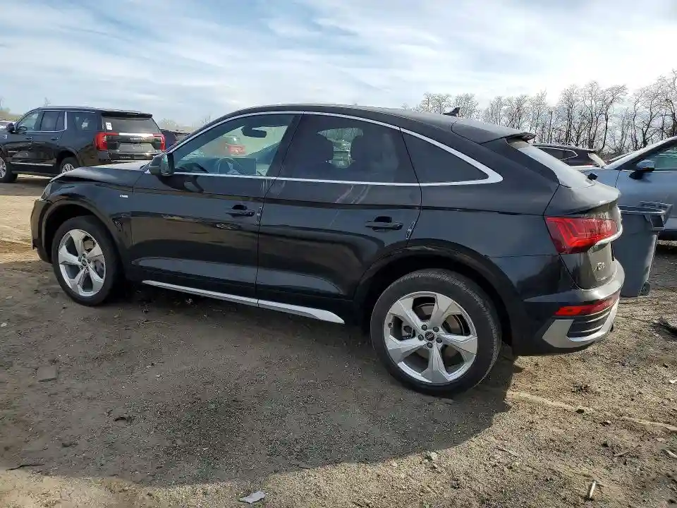 WA15AAFY4M2134892 2021 AUDI Q5-1