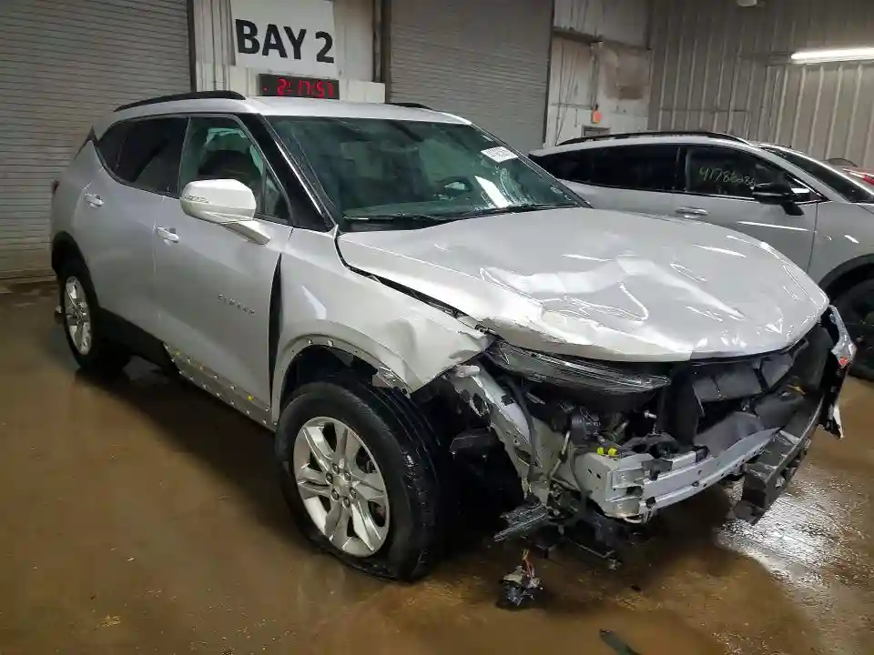 3GNKBCRS6KS700469 2019 CHEVROLET BLAZER-3