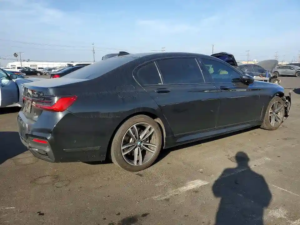 WBA7T2C06LGF96708 2020 BMW 7 SERIES-2