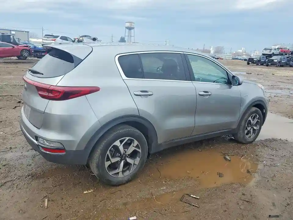 KNDPMCAC7N7981651 2022 KIA SPORTAGE-2