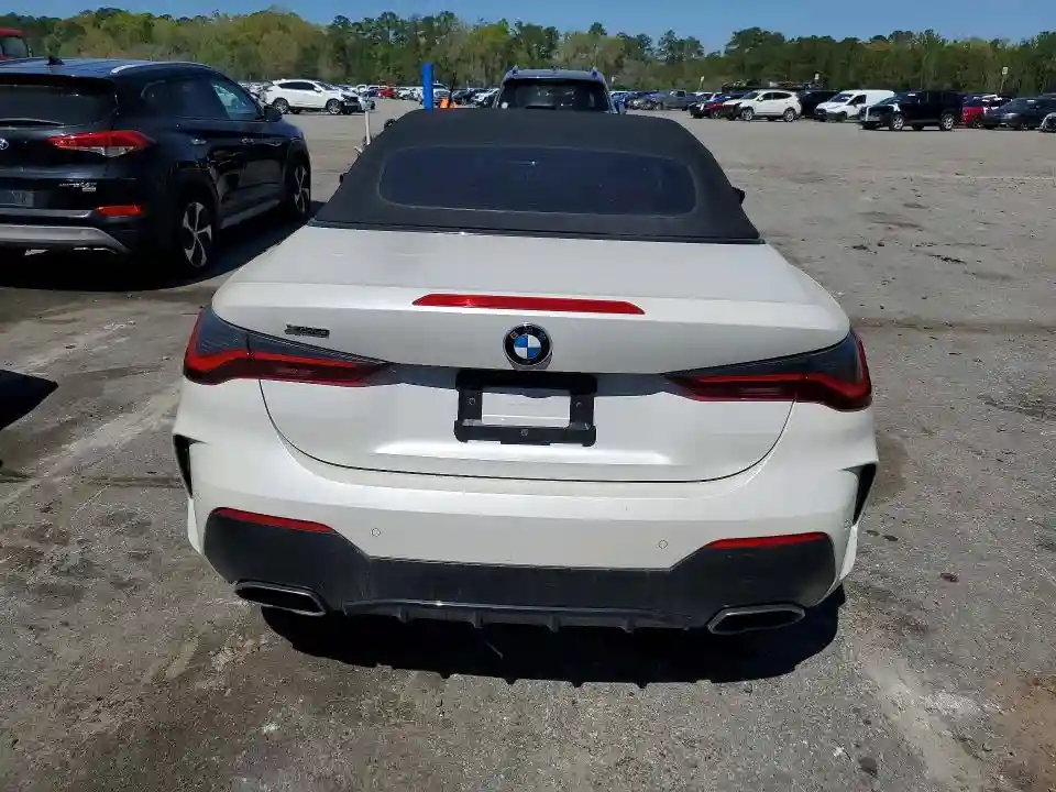 WBA63AT02NCK18124 2022 BMW M4-5