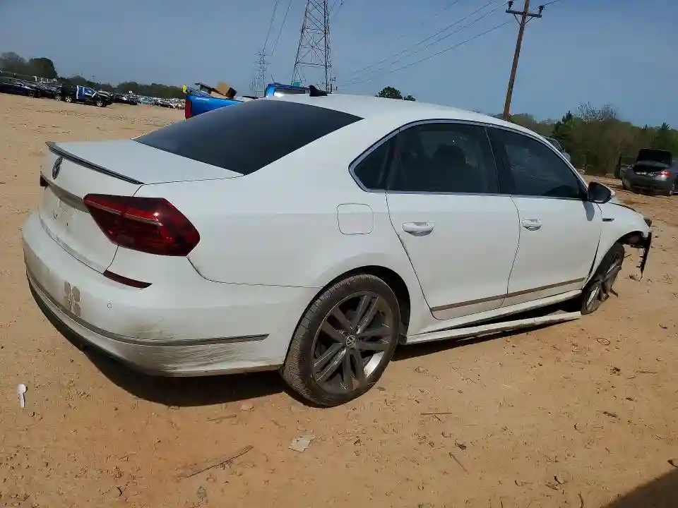 1VWMA7A36KC002575 2019 VOLKSWAGEN PASSAT-2
