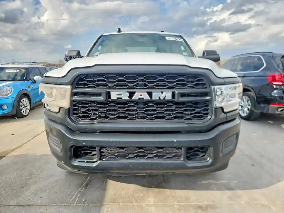3C6UR5CJ6NG203137 2022 RAM 2500-4