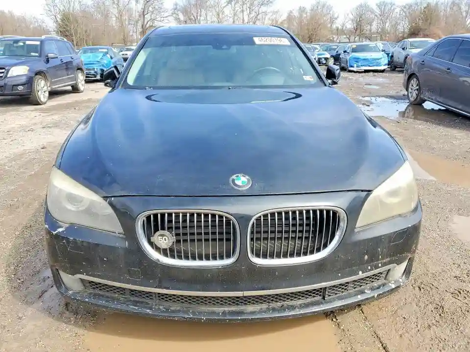 WBAKC6C59CC395693 2012 BMW 7 SERIES-4