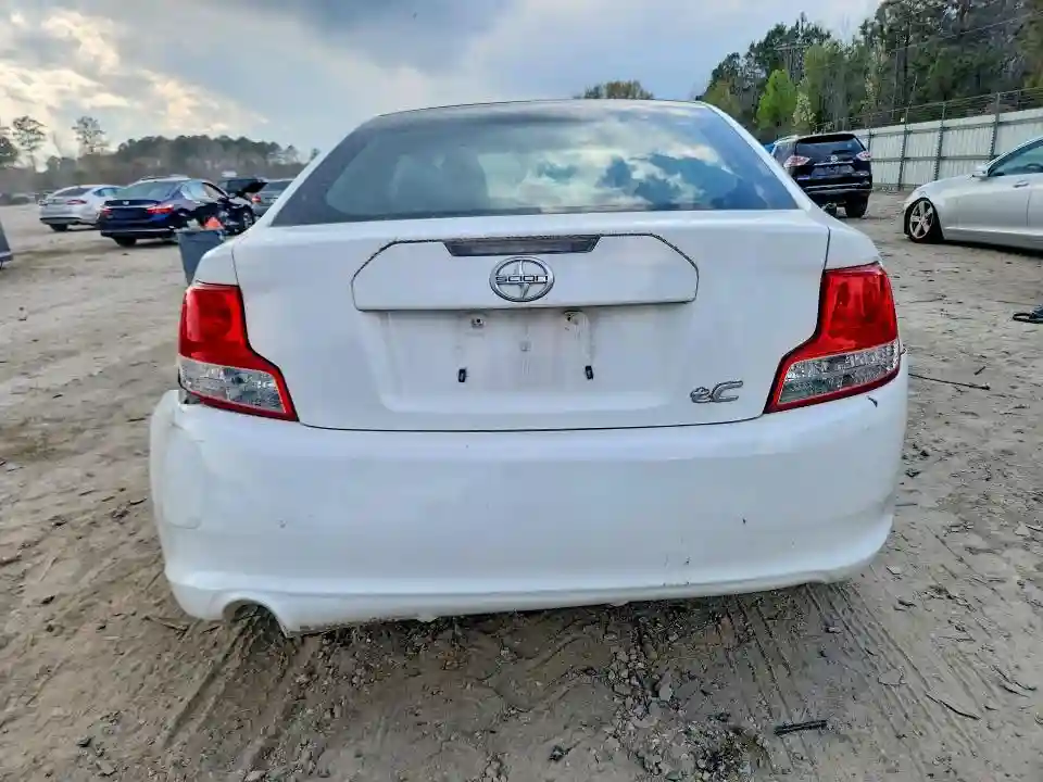 JTKJF5C77B3019261 2011 SCION TC-5