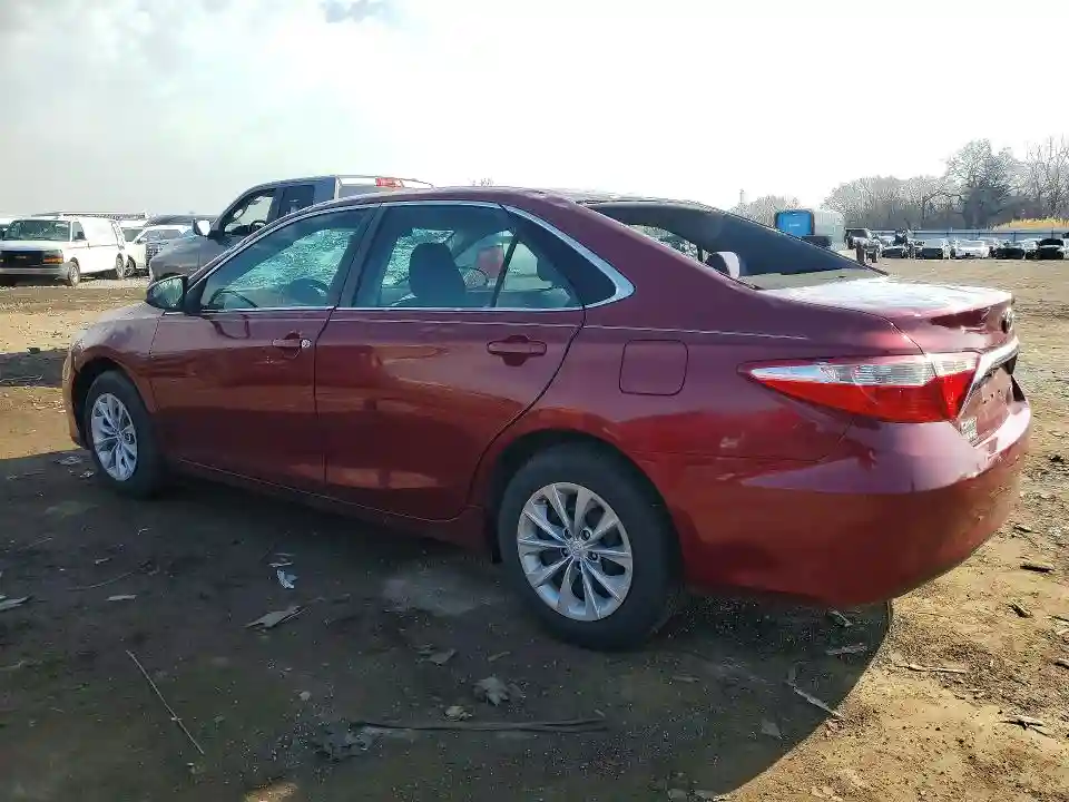4T1BF1FK4GU531061 2016 TOYOTA CAMRY-1