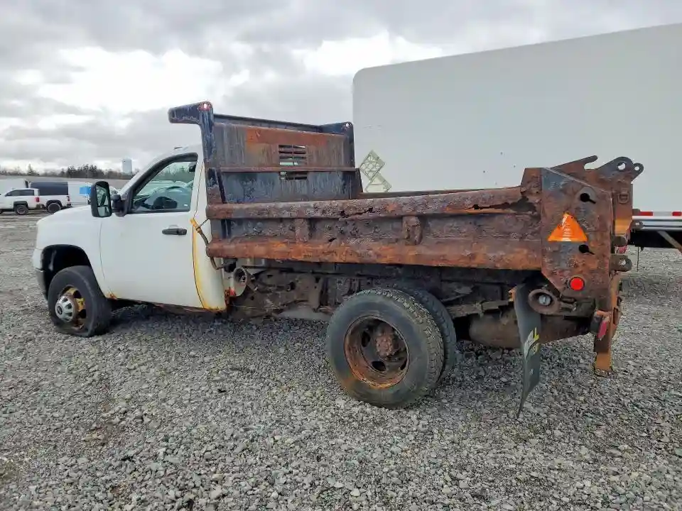 1GD322CG0DF113649 2013 GMC SIERRA-1