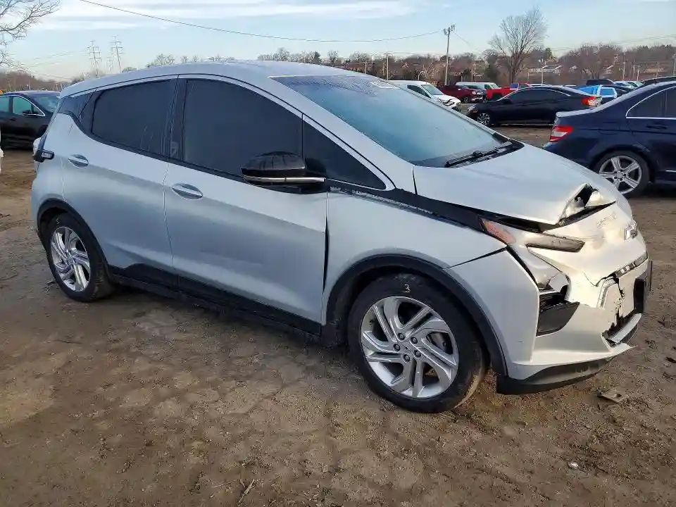 1G1FW6S05P4143353 2023 CHEVROLET BOLT-3
