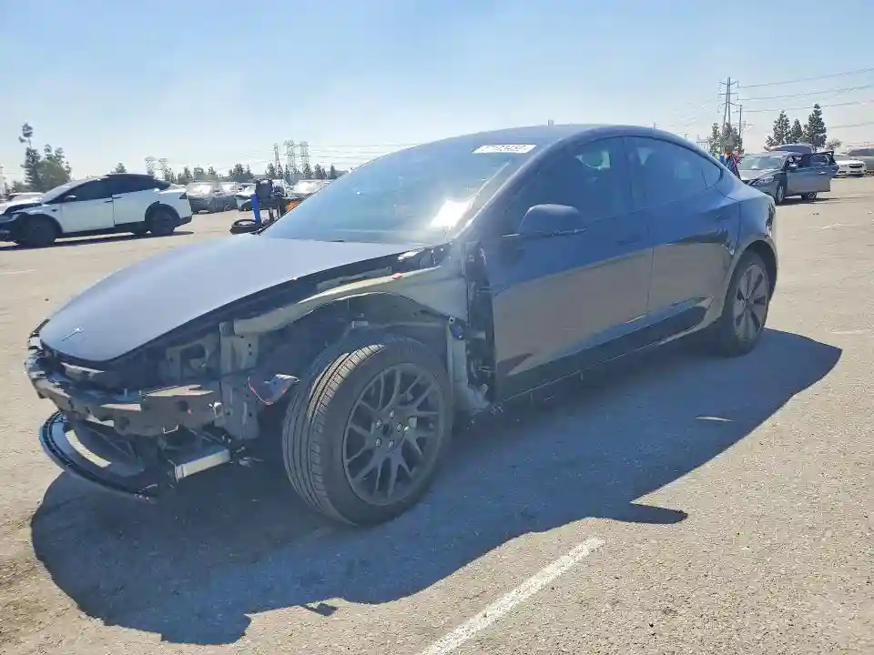 5YJ3E1EA2SF999232 2025 TESLA MODEL 3-0