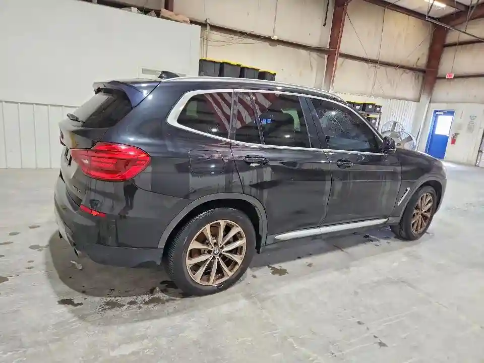 5UXTR7C54KLF32518 2019 BMW X3-2